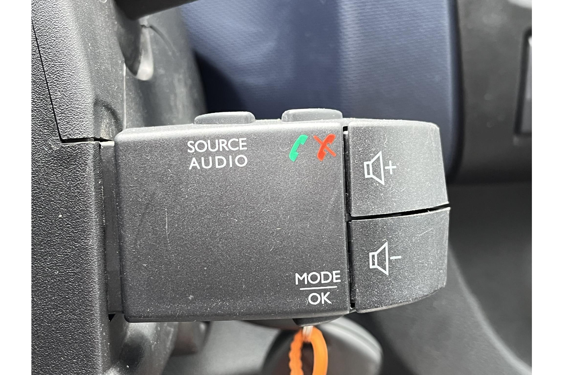 Opel Vivaro 1.6 CDTI L2H1 DC Edition*NAVI*CRUISE*HAAK*A/C*TEL*